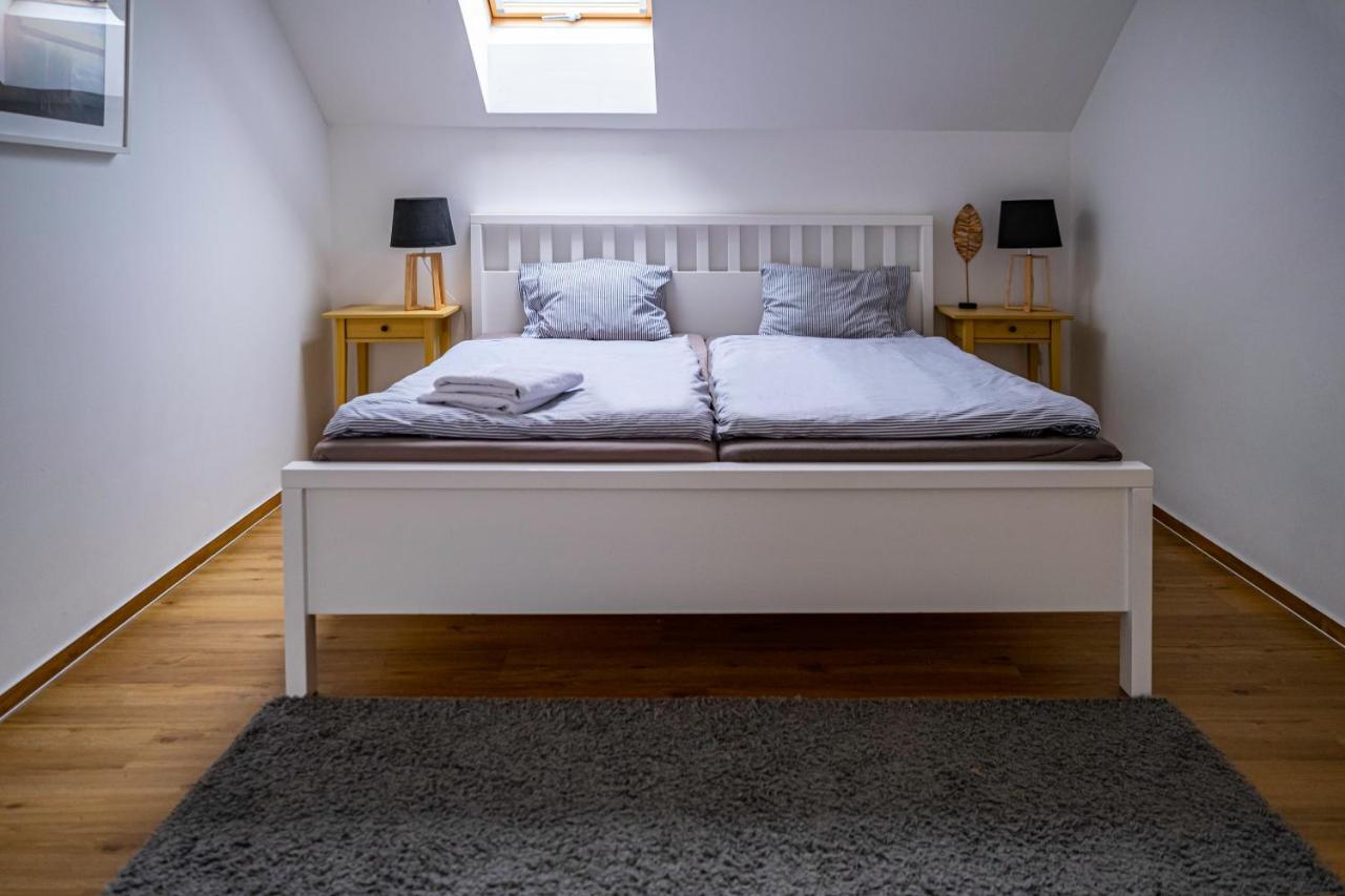 Duplex Palava Apartment Dolni Dunajovice